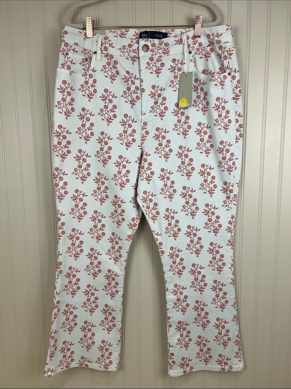 NWT Boden Denim High Rise Cropped Flare Floral Print Size US 14